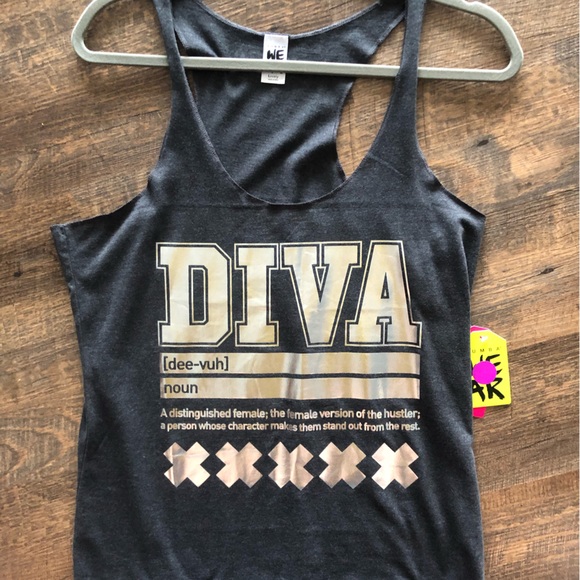 Tops - Loose razor back tank top